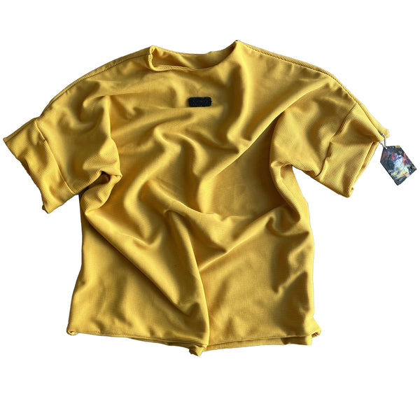 Men’s mustard fleece T